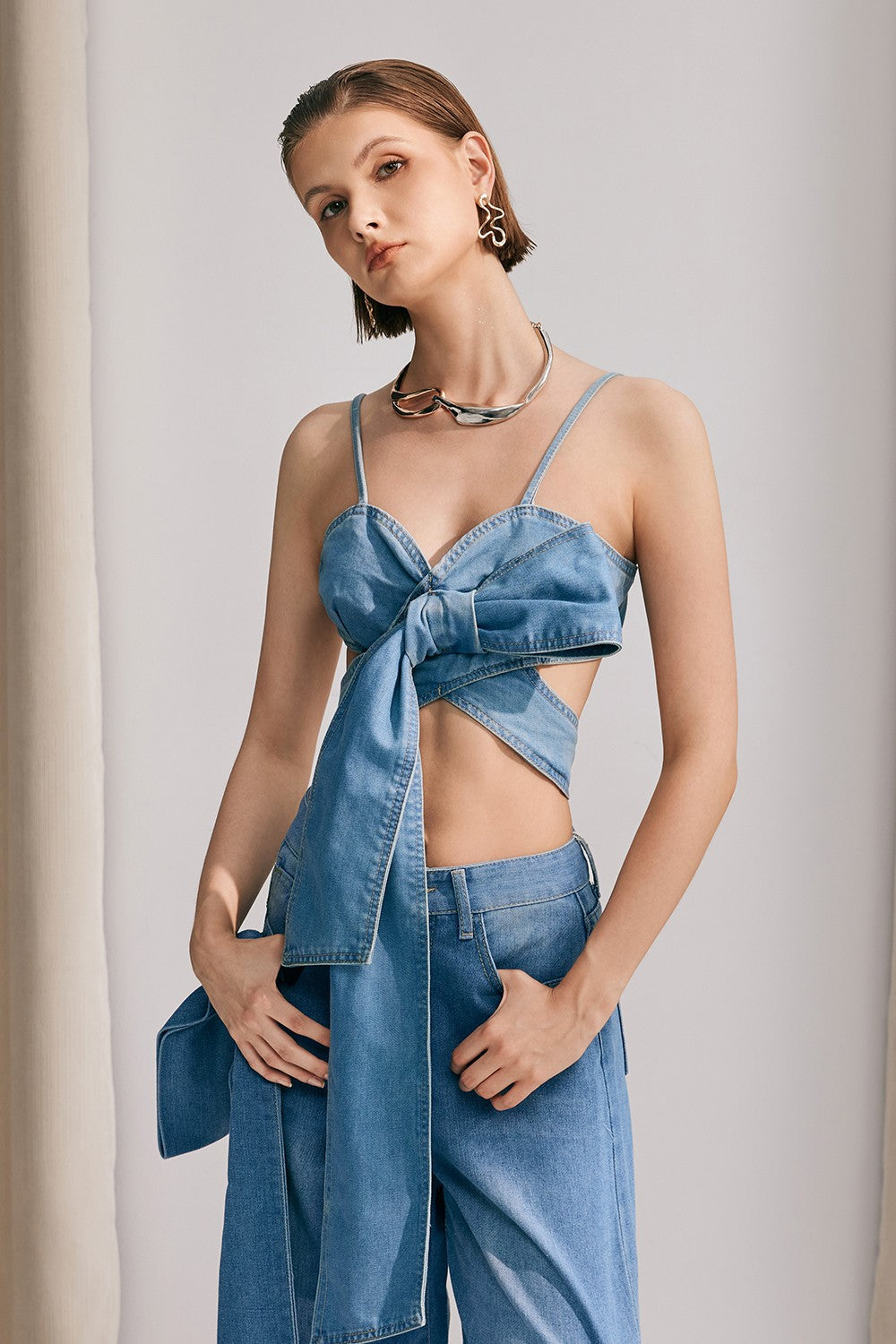 CELİNE Fiyonk Detaylı Denim Üst