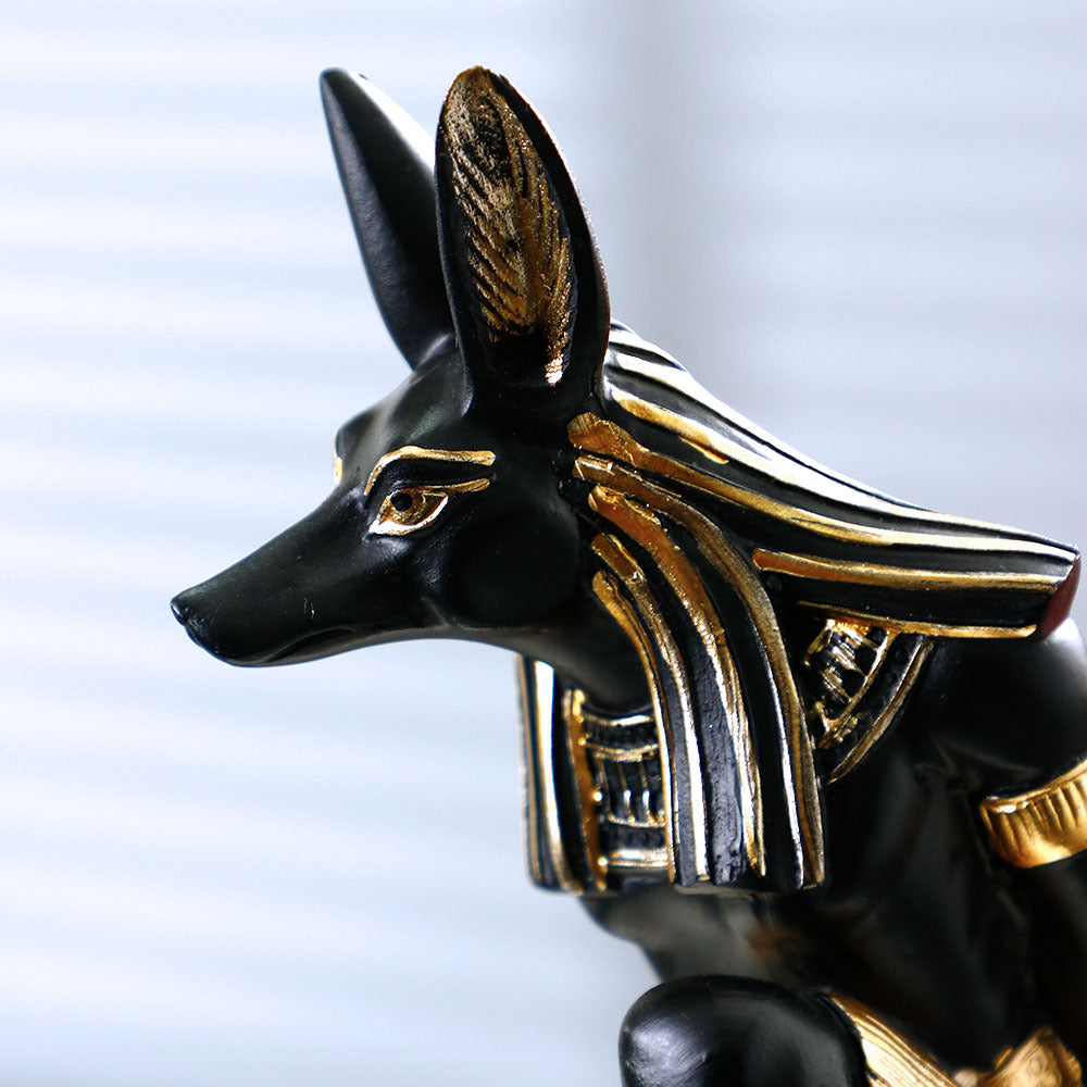 lüks reçine şarap rafı eğimli Mısır Anubis köpek tanrı kedi tanrı süsleri şarap dolabı dekorasyonları 3 lü set