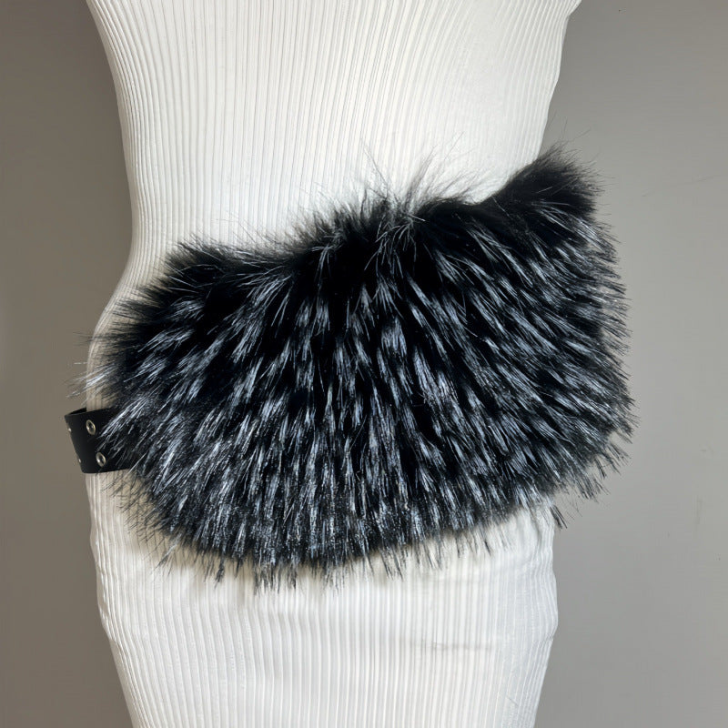 Sahte tavşan kürkü kemer