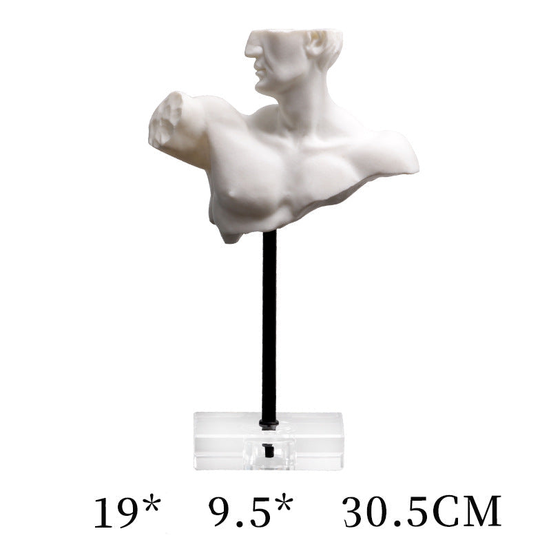 erkek heykeli veranda dekoratif sanat eseri