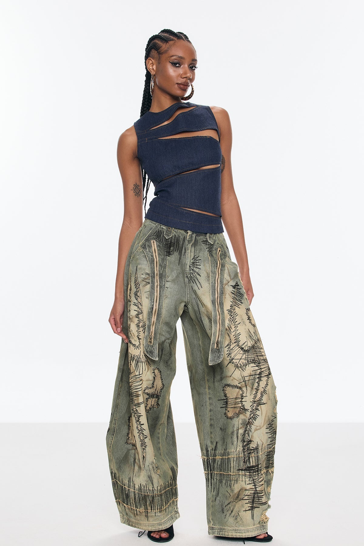 Benedicto Cutout Kolsuz Kot Üst