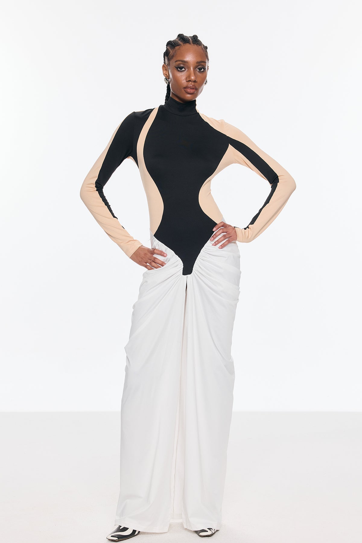 Celeste Bodycon Ön Yırtmaç Detaylı Uzun Elbise