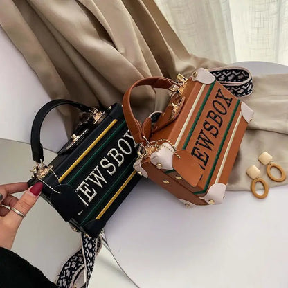 Iona Retro Çapraz Askılı Çanta