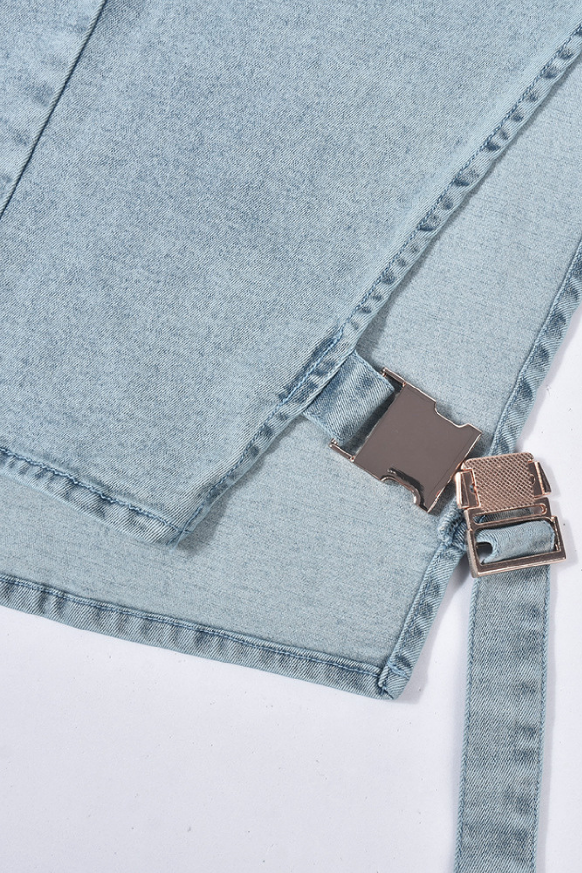 Lasya Yüksek Yaka Tokalı Denim Üst