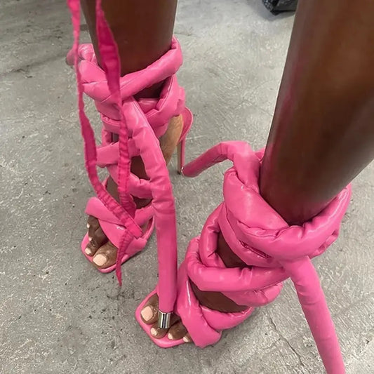 Hex on Heels Çapraz Bağcıklı Topuklu Ayakkabı