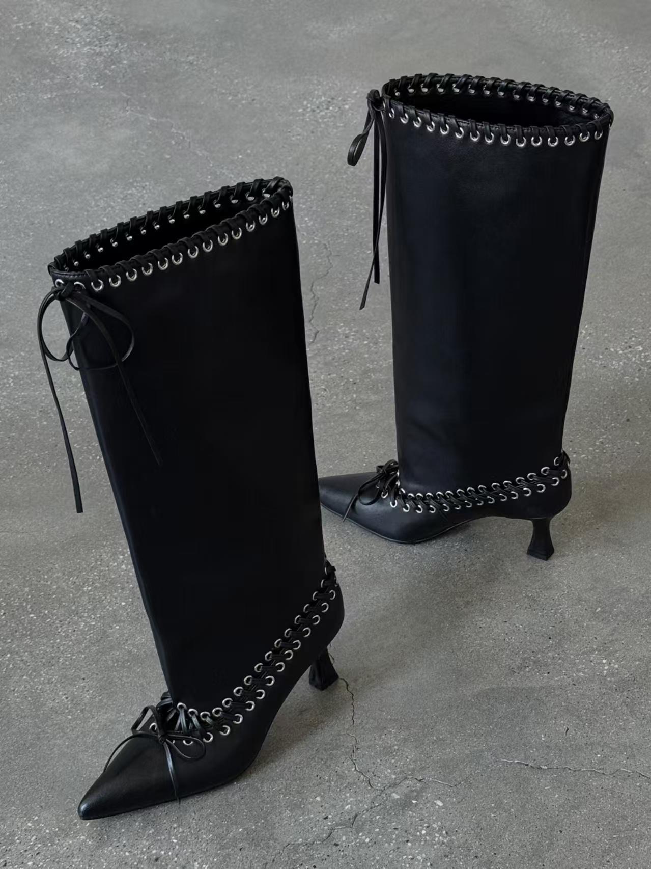 Zerion Drape Perçin Kayışlı Çizme