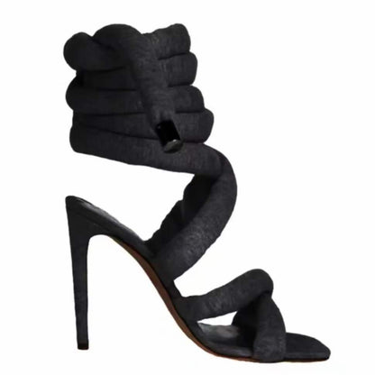 Hex on Heels Çapraz Bağcıklı Topuklu Ayakkabı