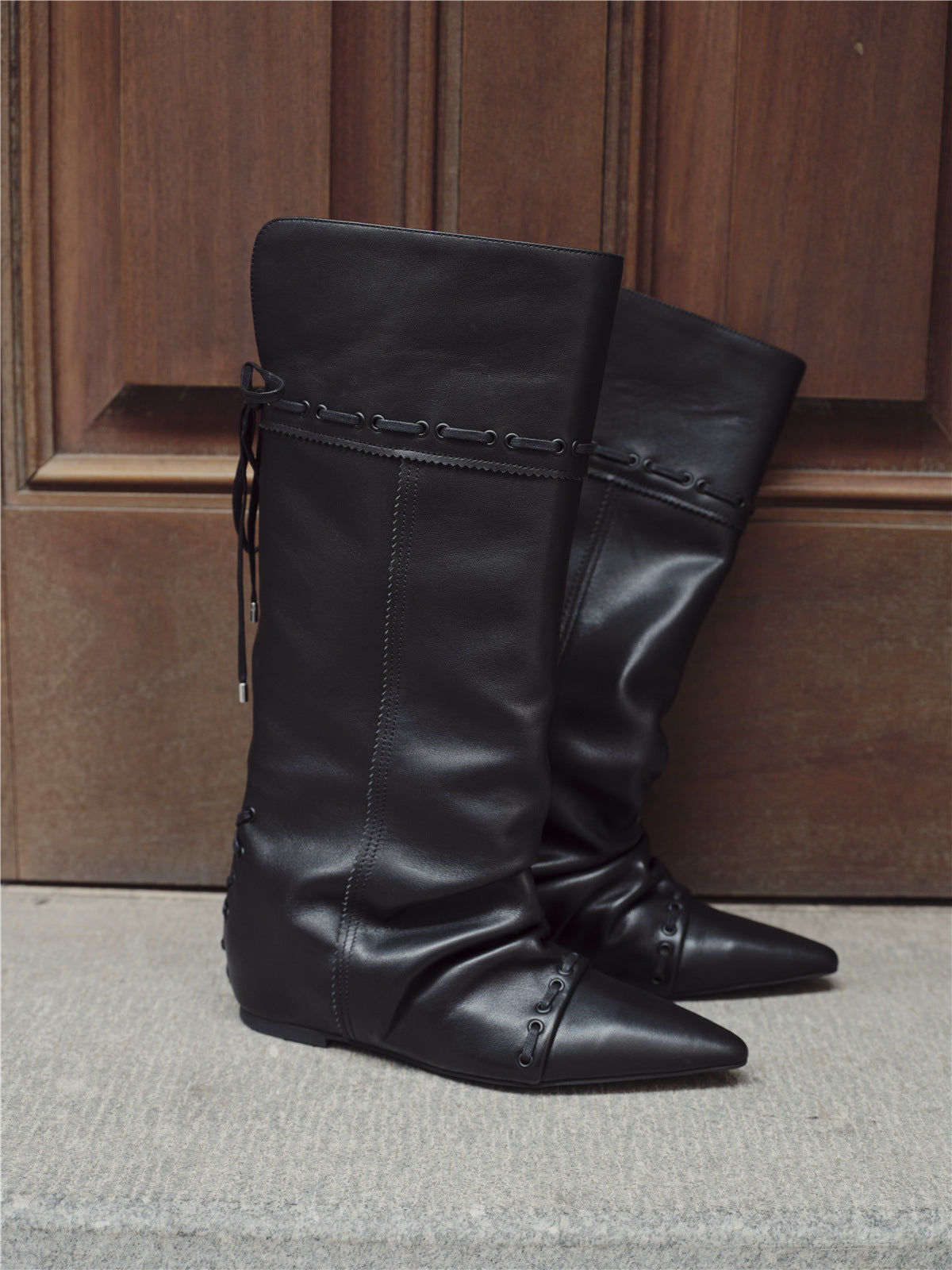 Luzz Sivri Burunlu Chelsea Çizme