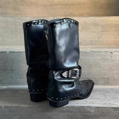 Luzz Sivri Burun Perçinli Kalın Topuklu Kısa Bot