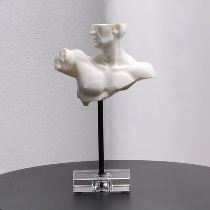 erkek heykeli veranda dekoratif sanat eseri