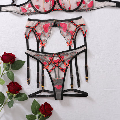 Laced In Sin Takım