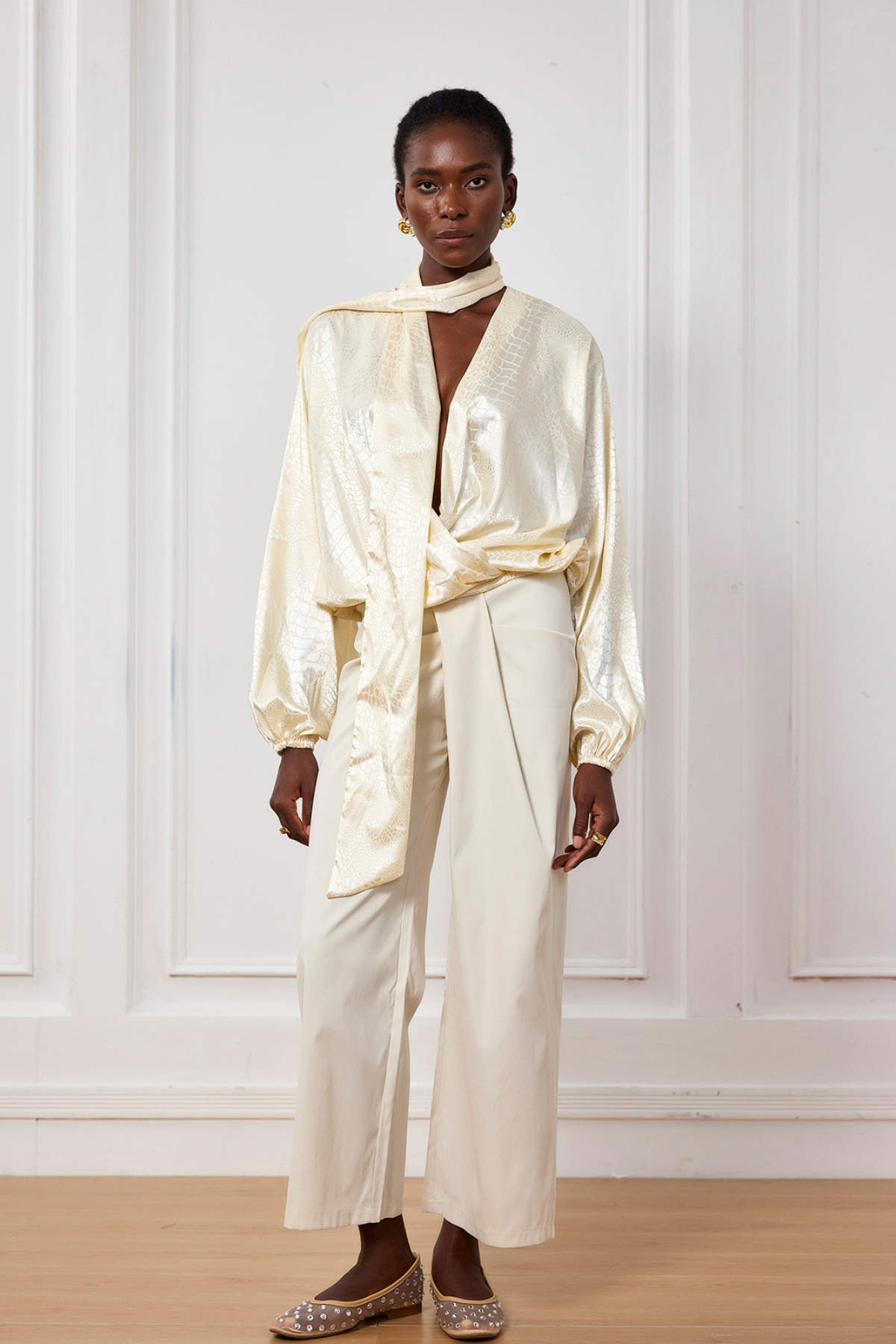 Reya Timsah Desenli Saten V Yaka Üst