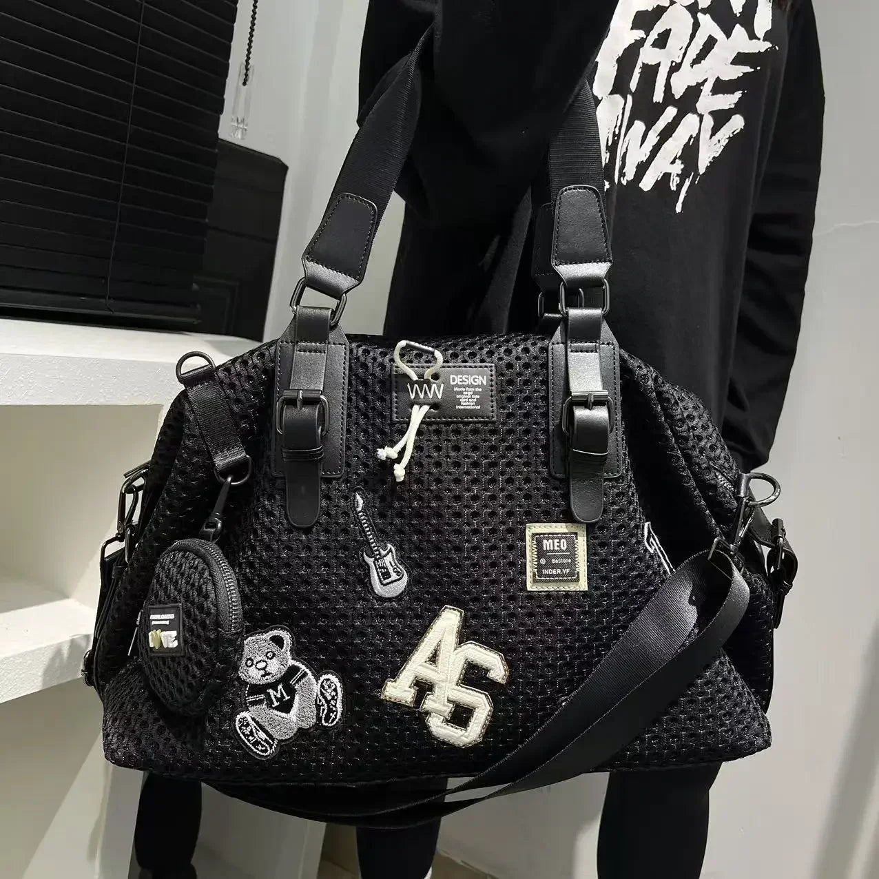 Lucid Armor Kol Çantası