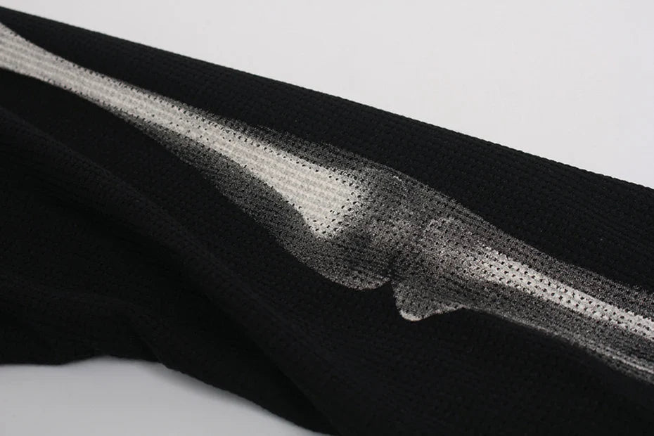 Skeleton B-Heart Graphic Sweatshirt