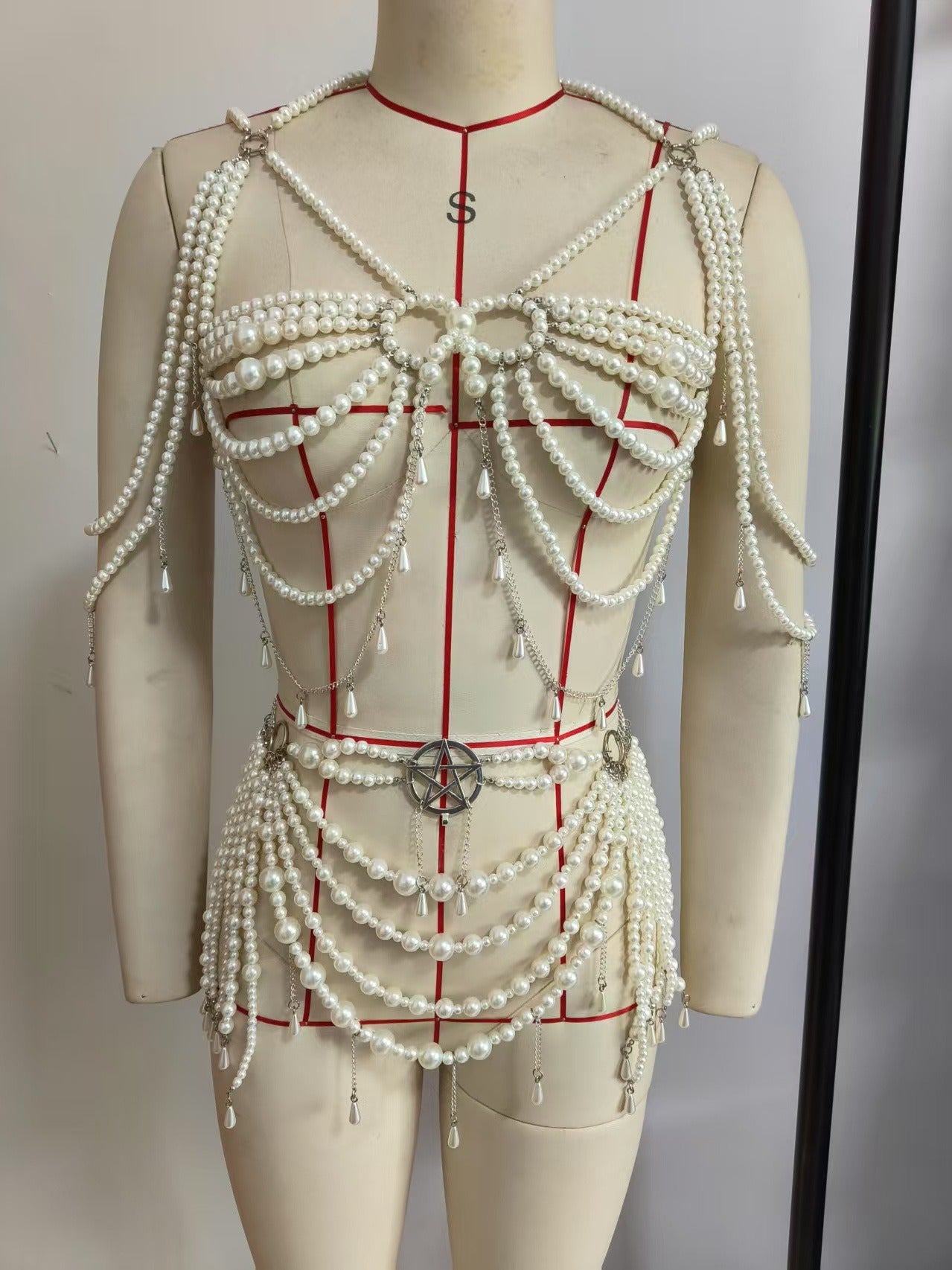 Body Of Opal Vücut Zinciri