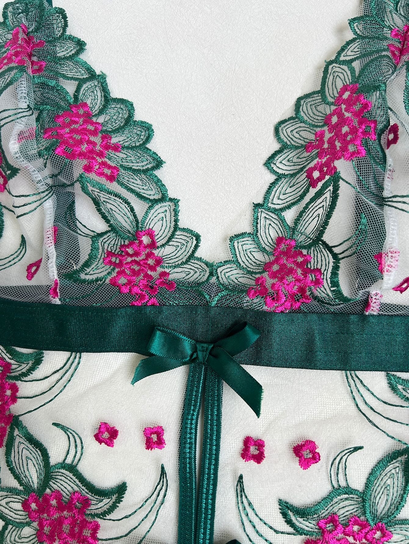 Blush In The Rain Nakışlı Bodysuit