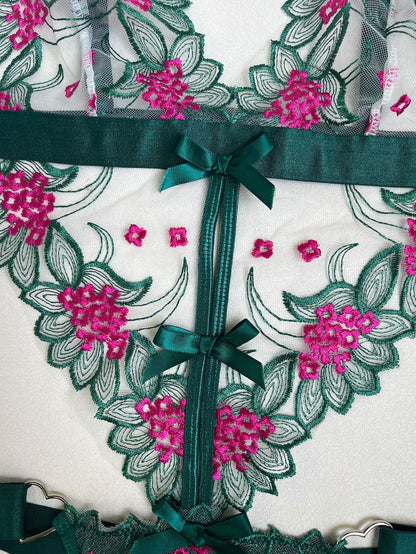 Blush In The Rain Nakışlı Bodysuit